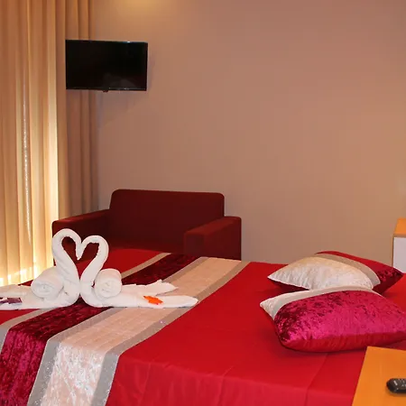 Monte Carlo Pensión Oporto