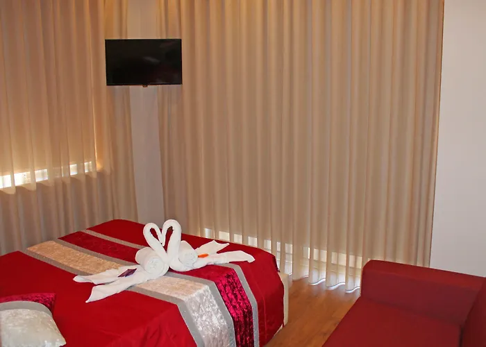 Monte Carlo Konukevi Porto