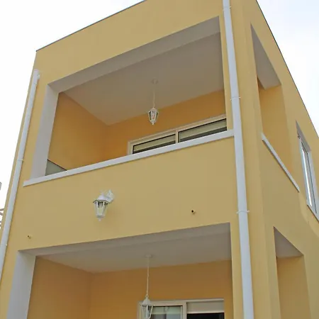 Monte Carlo Love Porto