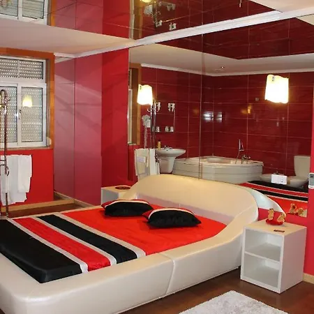 Monte Carlo Love