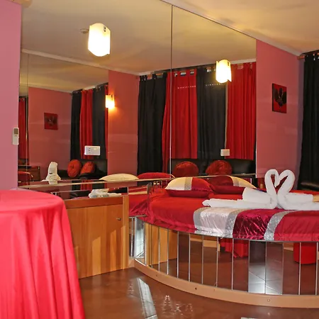 Monte Carlo Love Gasthof Porto